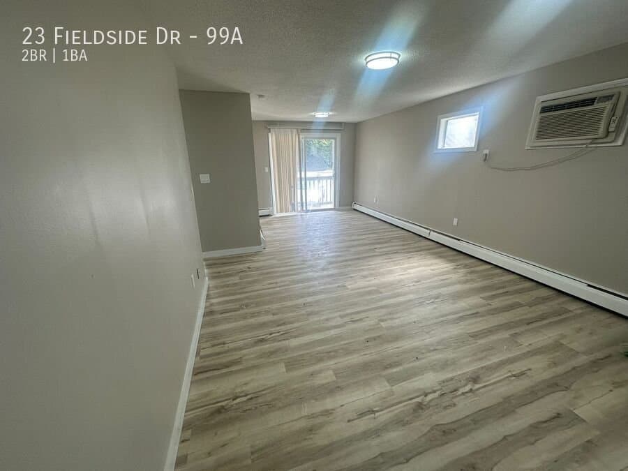 Groton Apartment: 23 Fieldside Dr