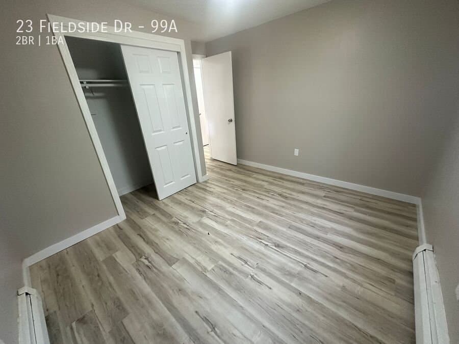 Groton Apartment: 23 Fieldside Dr