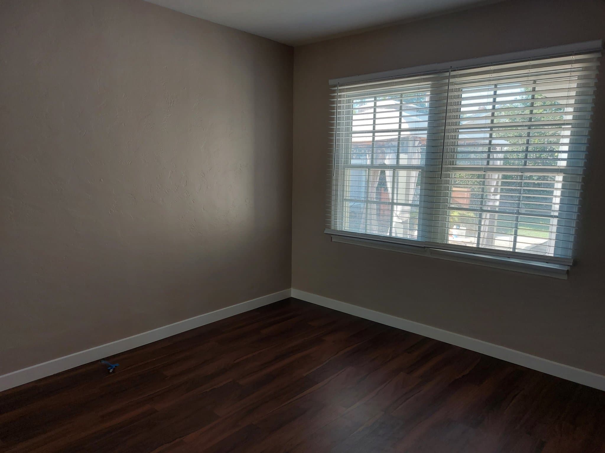 San Diego House: 3736 Poe St