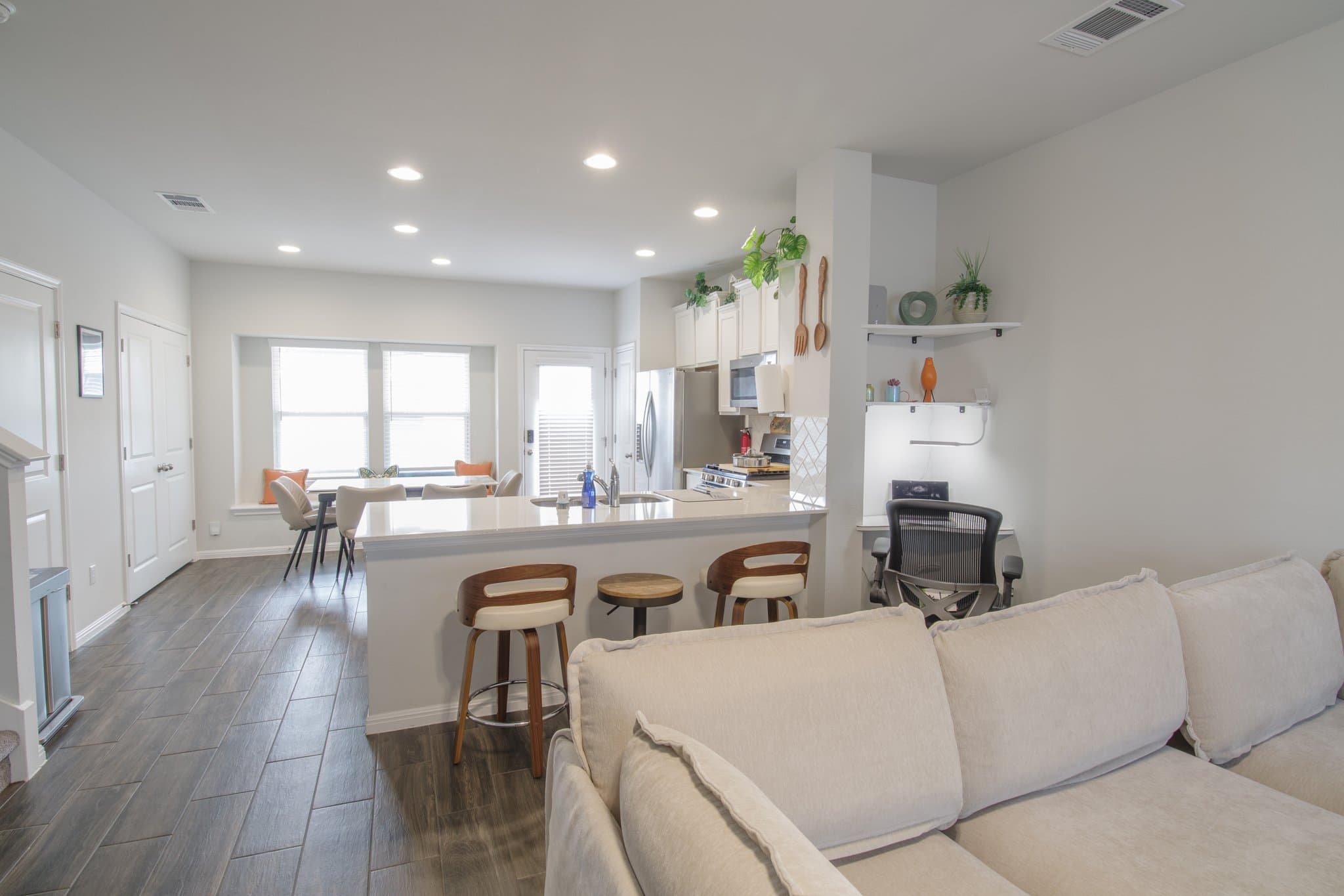 Pflugerville House: 17915 Papaveri Way