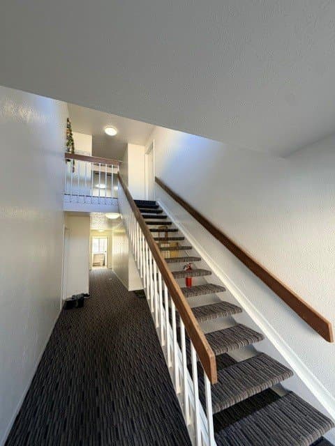 Columbus Condo: 2275 Hedgerow