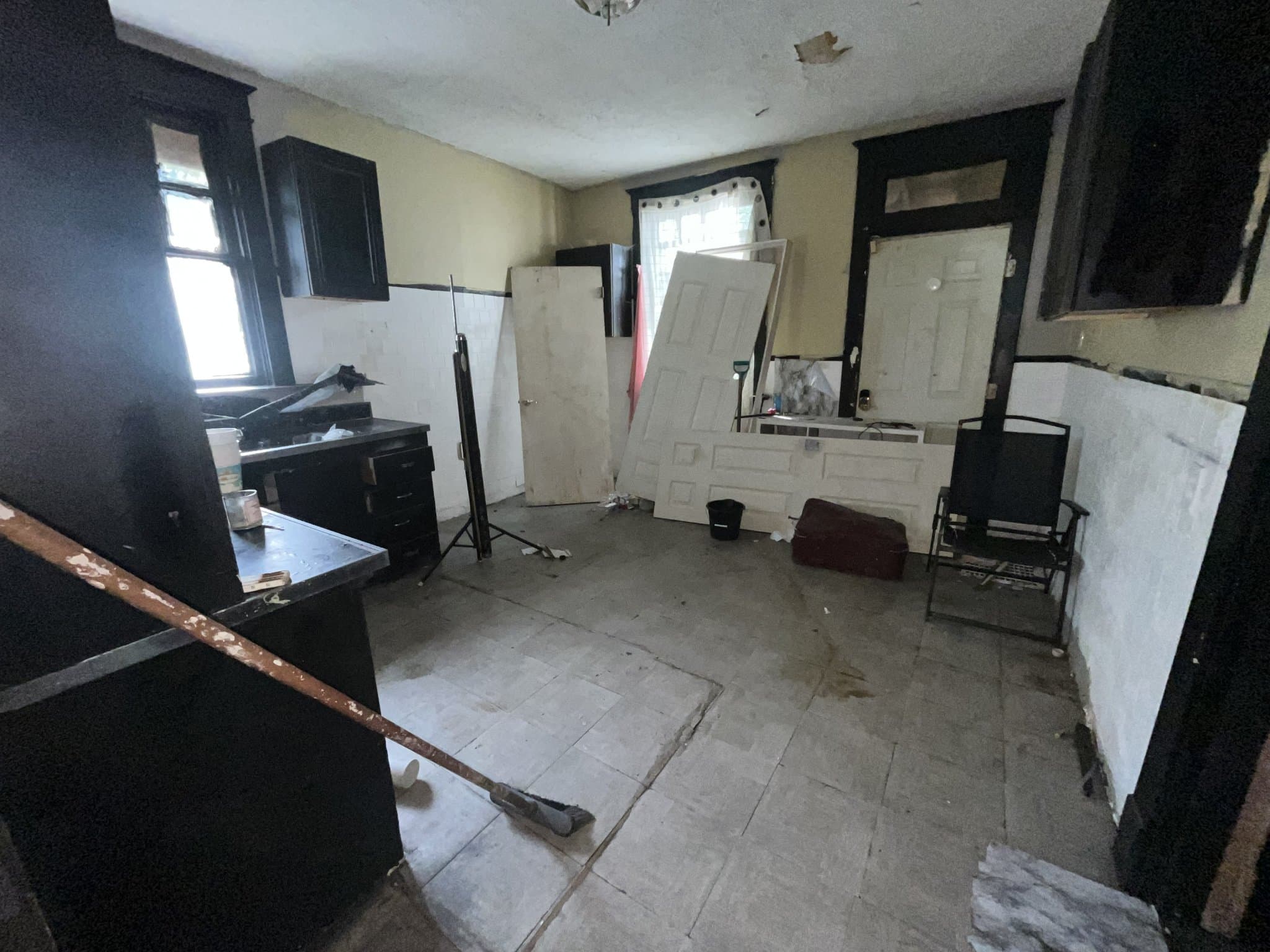 St Louis House: 2207 Oakdale Ave.