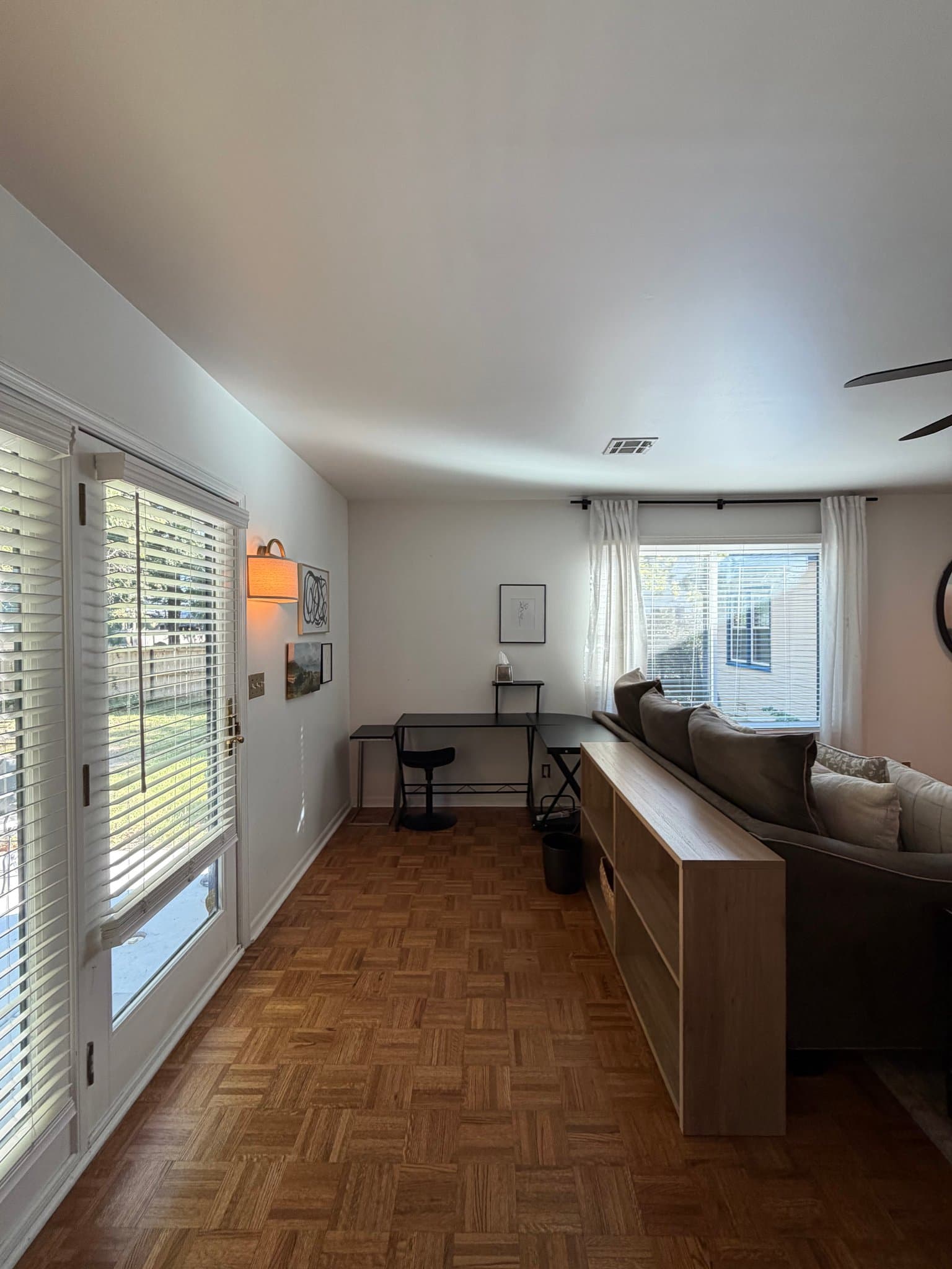 Eastborough House: 58 S Stratford Rd