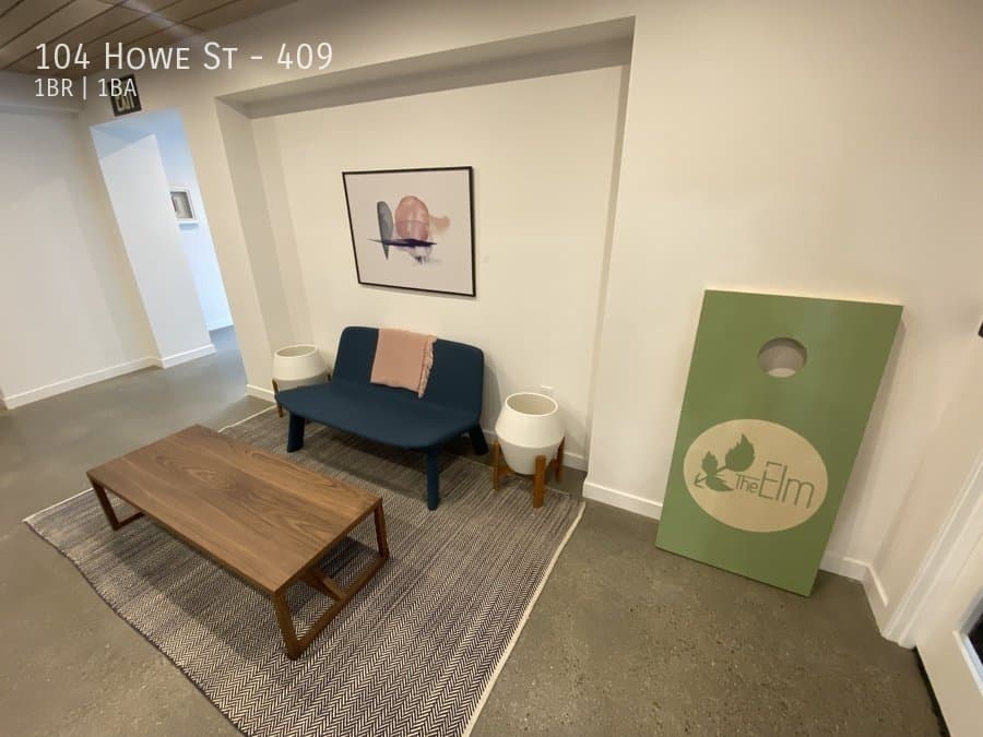 New Haven Apartment: 104 Howe St