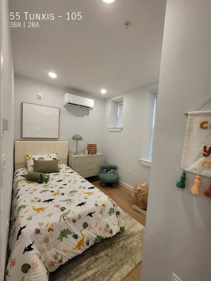 Bloomfield Apartment: 55 Tunxis
