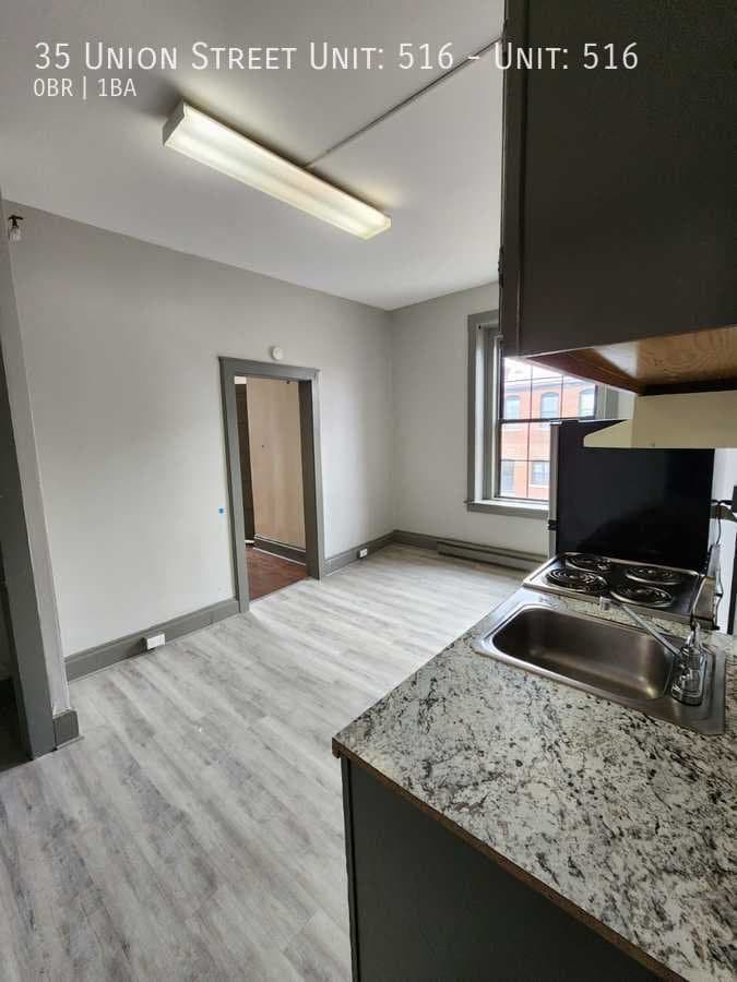 New London Apartment: 35 Union Street