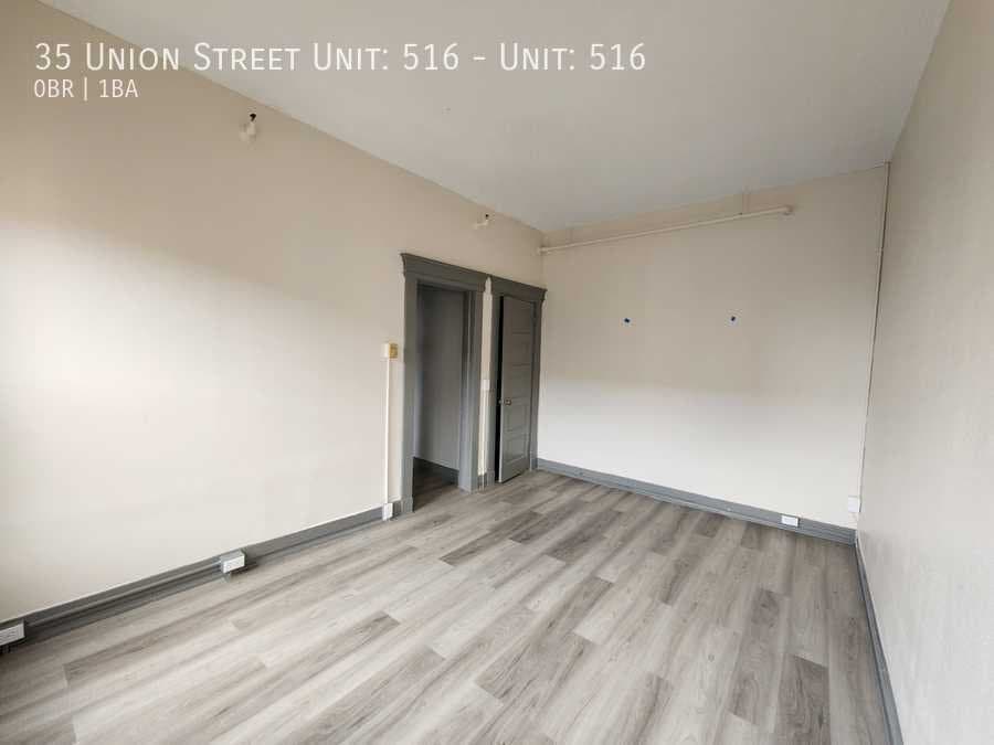 New London Apartment: 35 Union Street