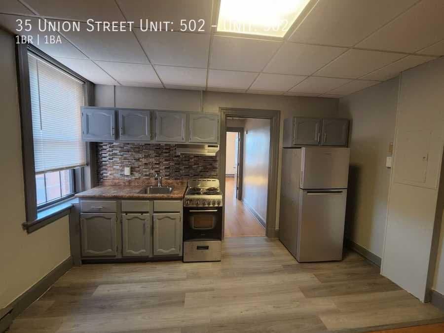 New London Apartment: 35 Union Street