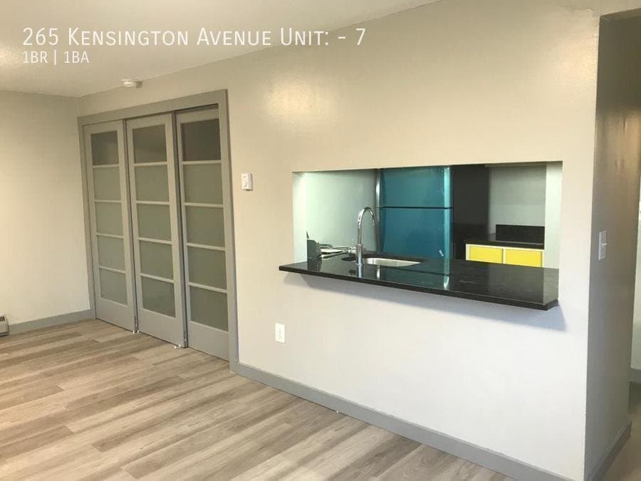 New Britain Apartment: 265 Kensington Avenue