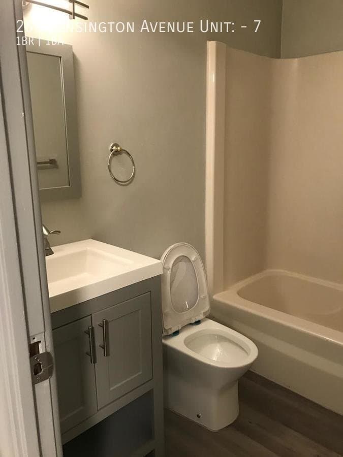 New Britain Apartment: 265 Kensington Avenue