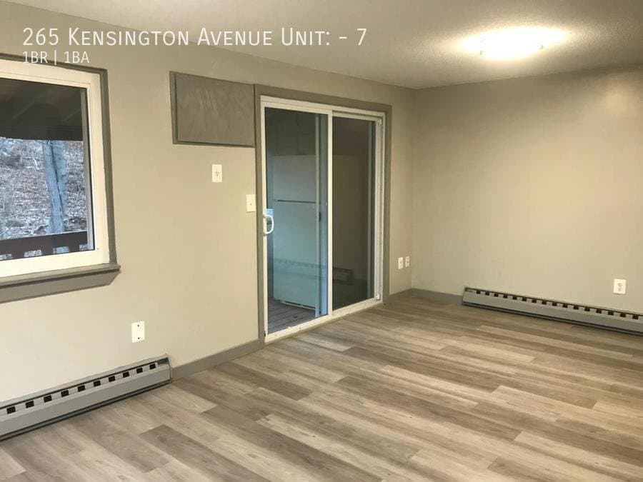 New Britain Apartment: 265 Kensington Avenue