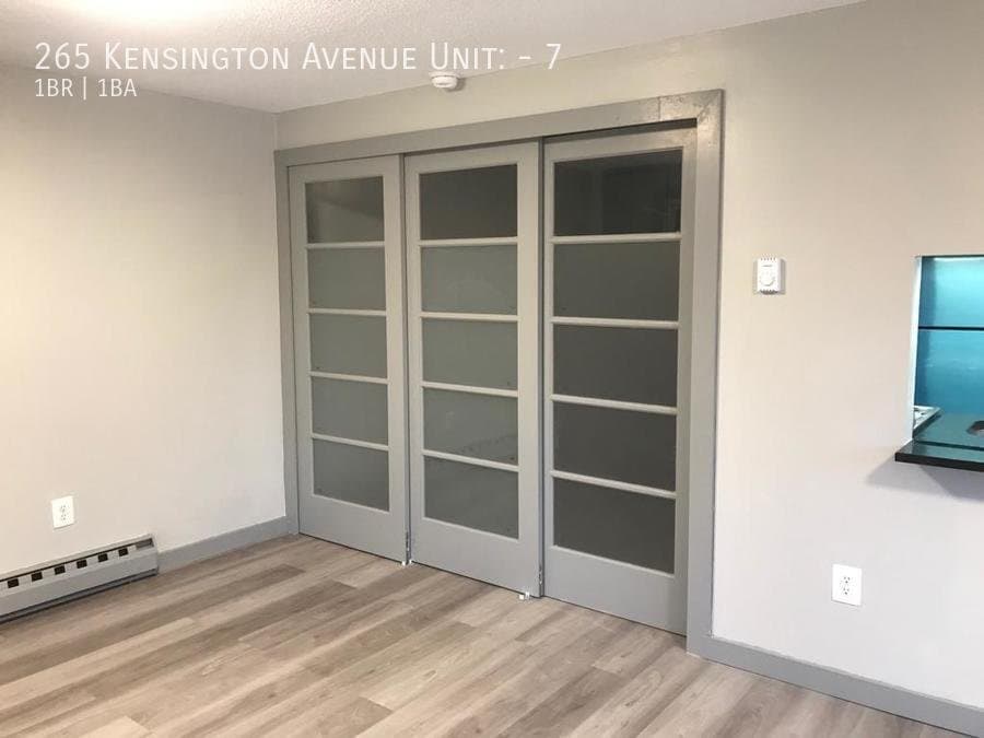 New Britain Apartment: 265 Kensington Avenue