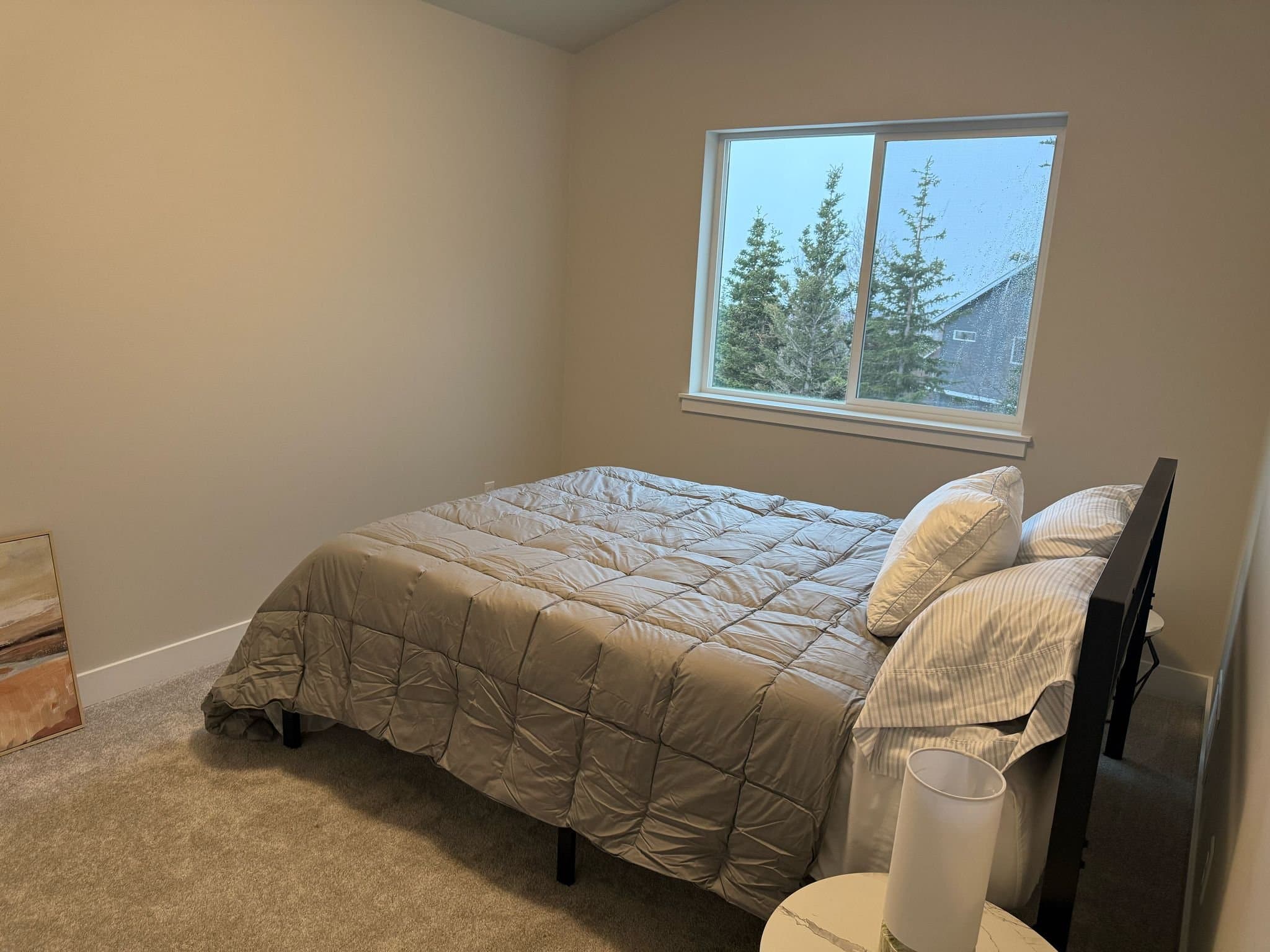 Anchorage House: 13800 canyon rd