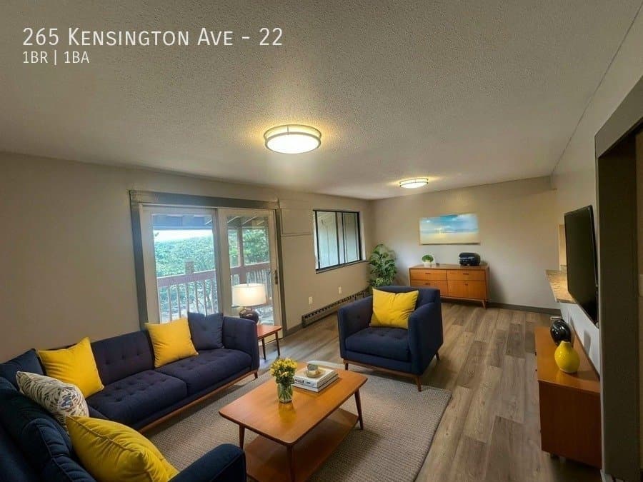 New Britain Apartment: 265 Kensington Ave