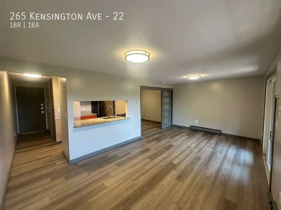 New Britain Apartment: 265 Kensington Ave