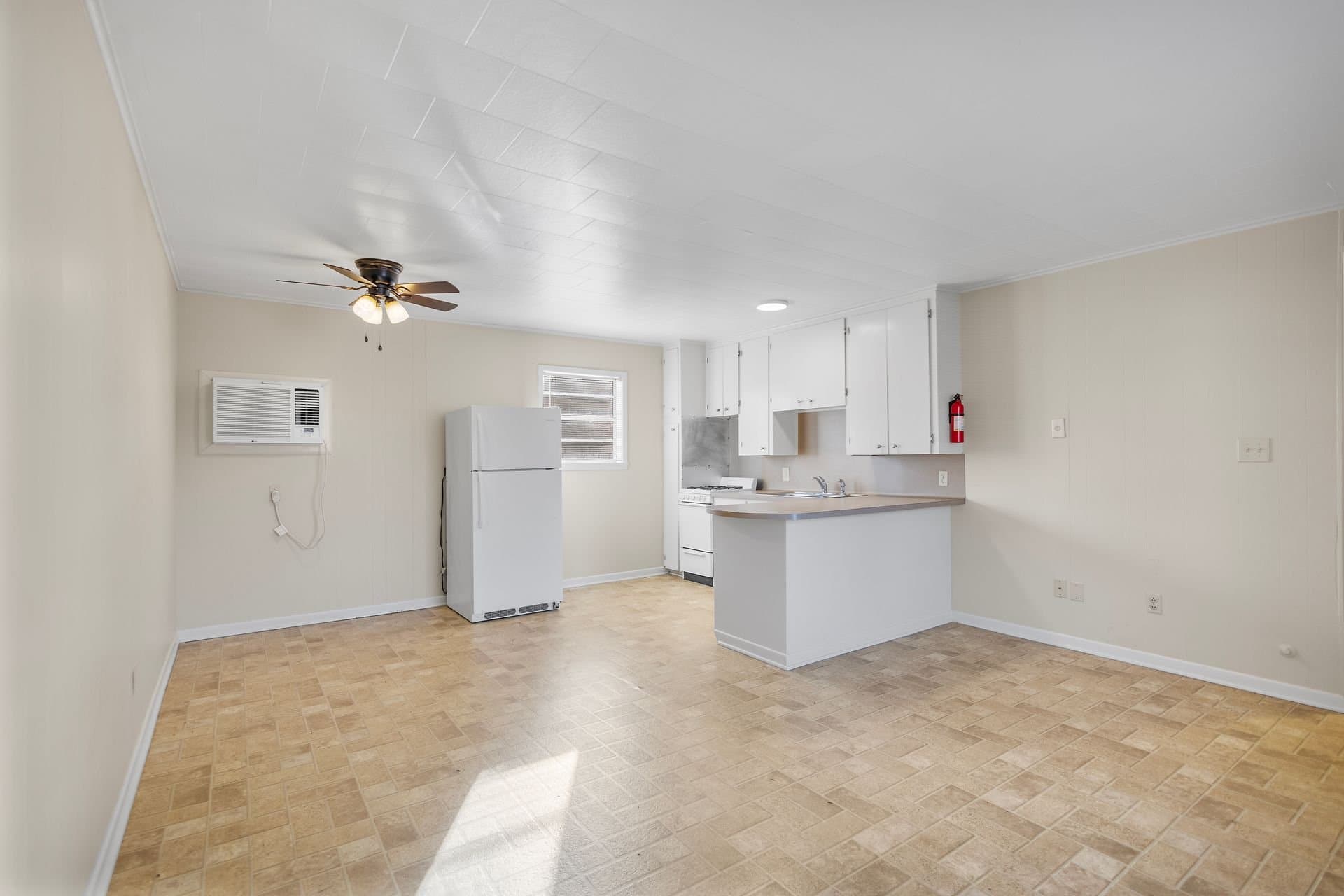 Nacogdoches Apartment: 206 Parmley Dr