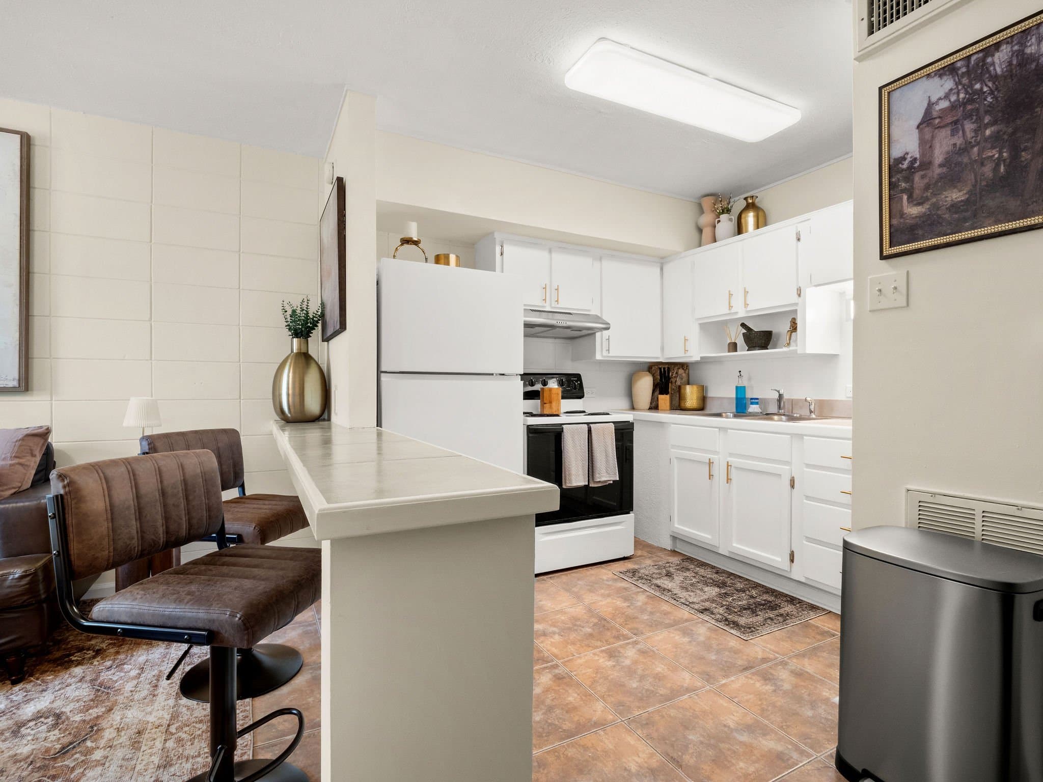 Lake Charles Apartment: 710 Iris St