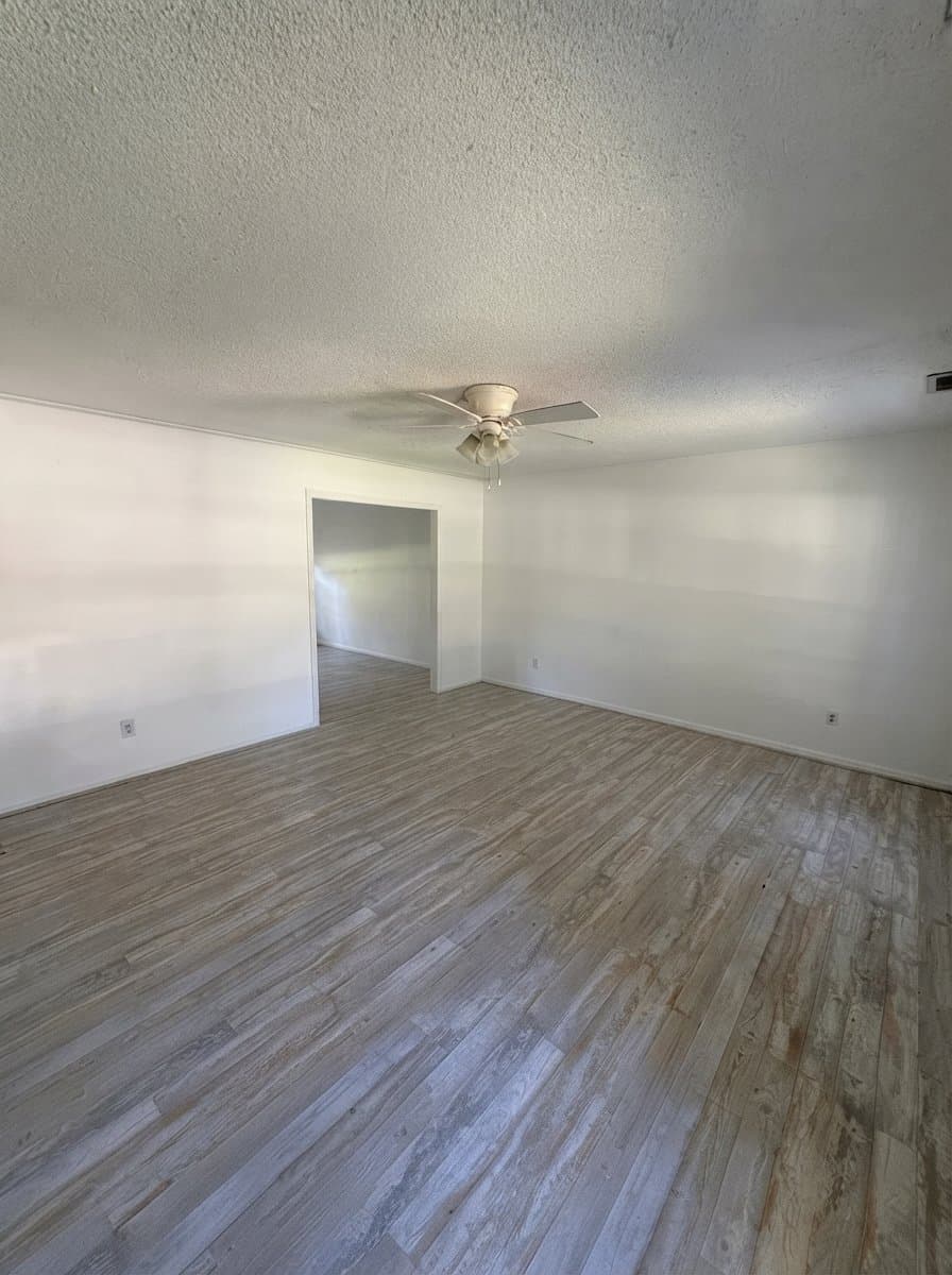 Beaufort House: 3012 Mink Point Blvd