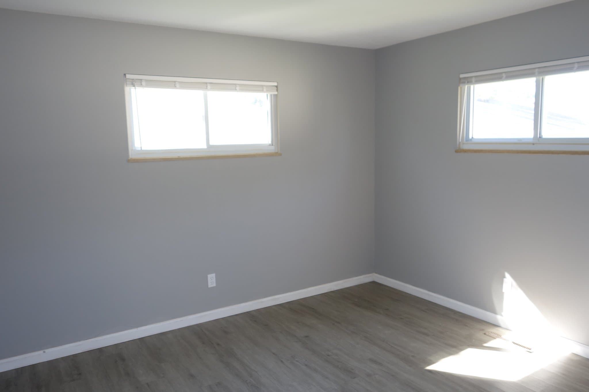 Columbus House: 5289 Eisenhower Rd