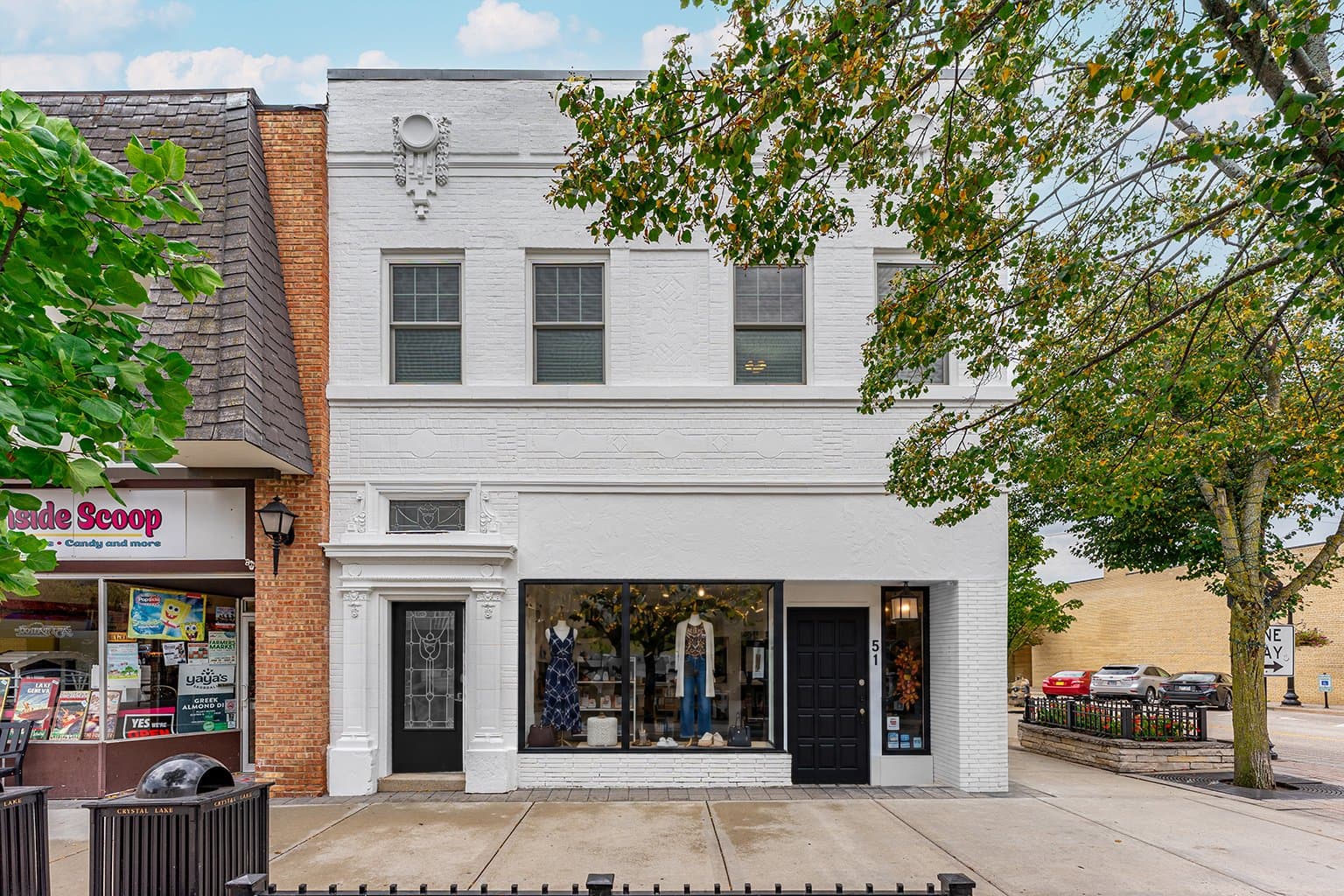 Crystal Lake Apartment: 51 N Williams St