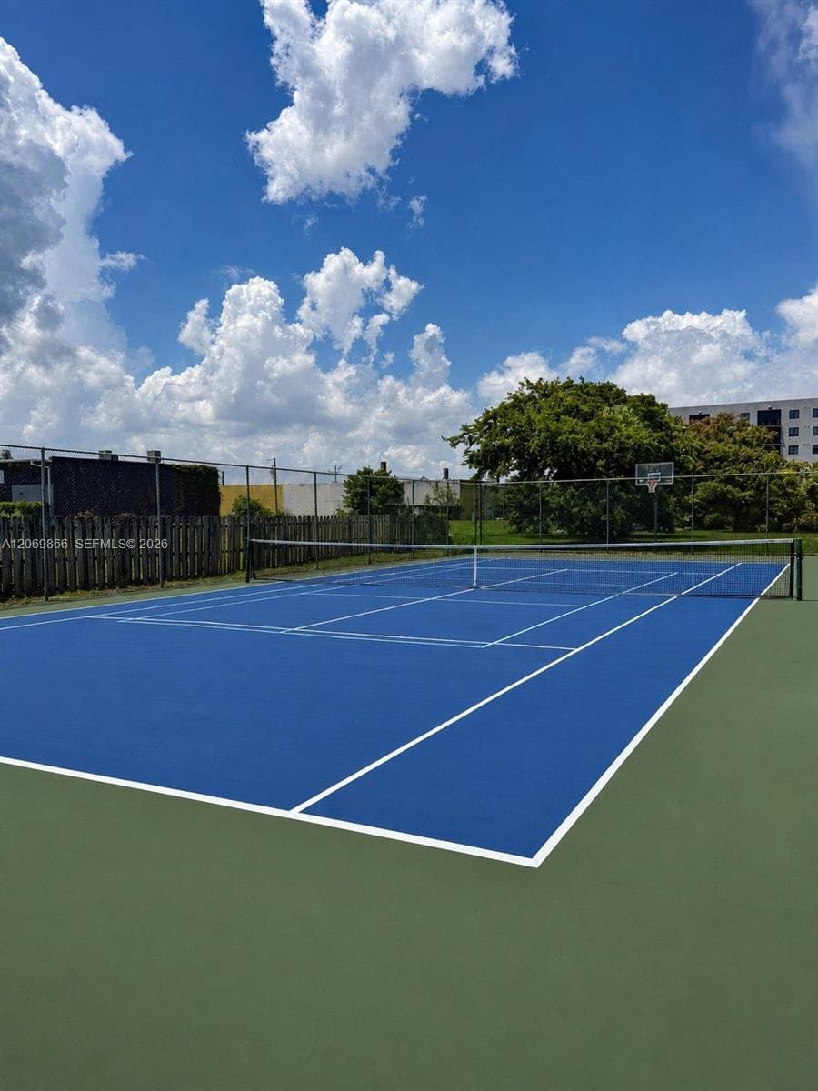 Miami Townhome: 4500 SW 68th Ct Cir