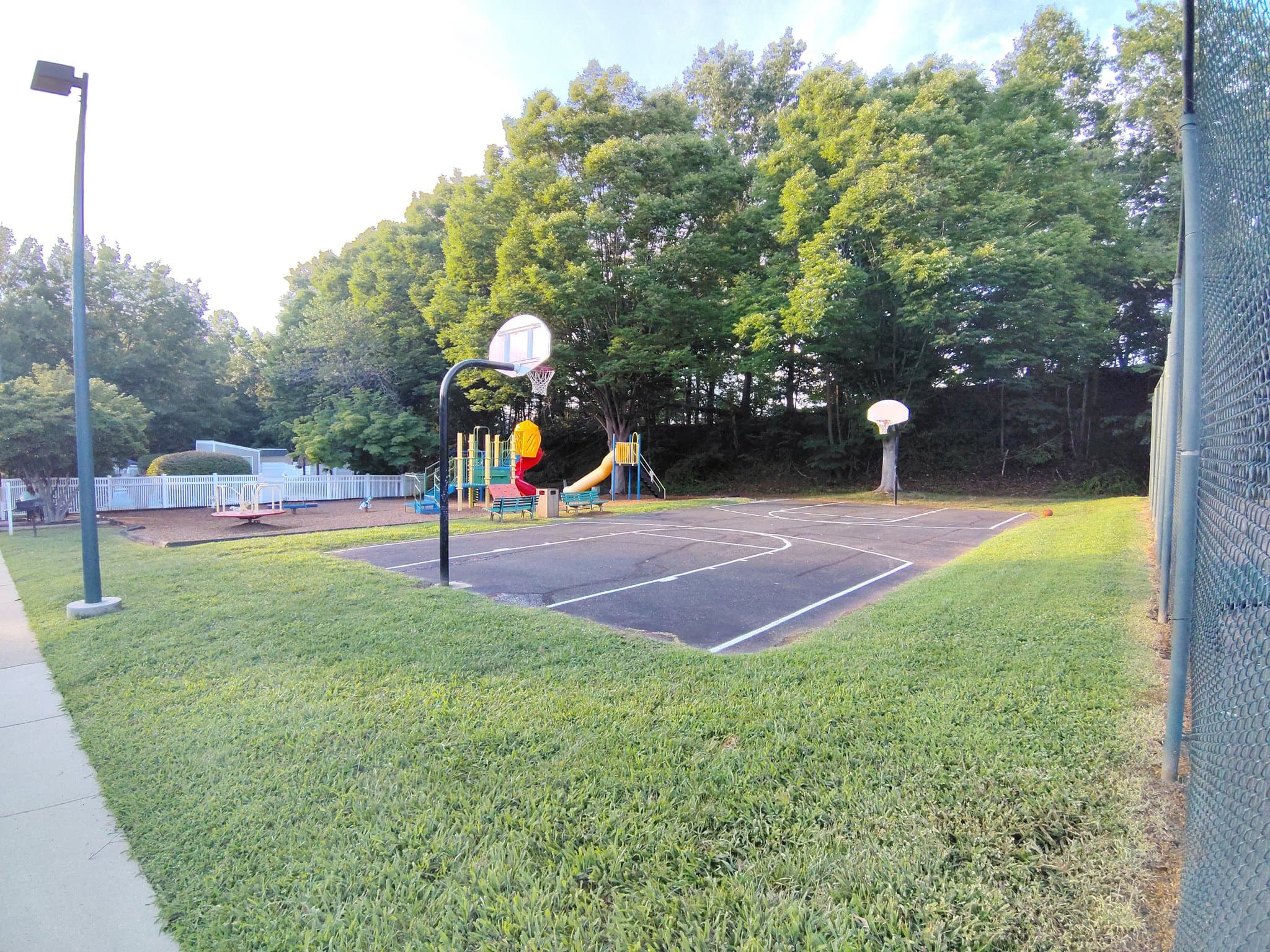 Lynchburg Apartment: 600 Reusens Rd