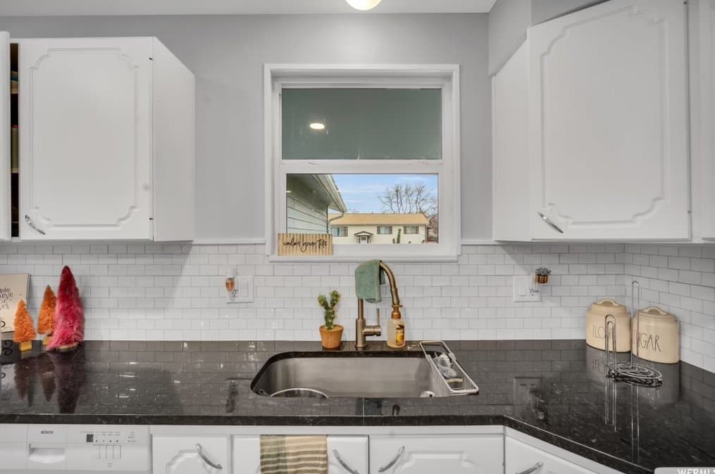 Logan House: 345 E 1200 N