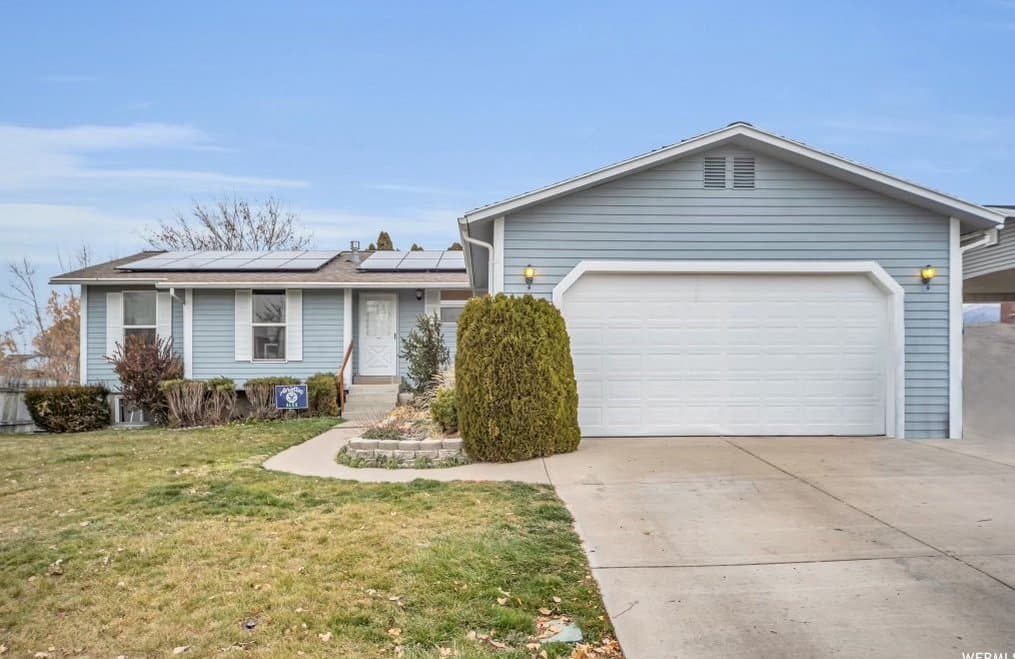 Logan House: 345 E 1200 N