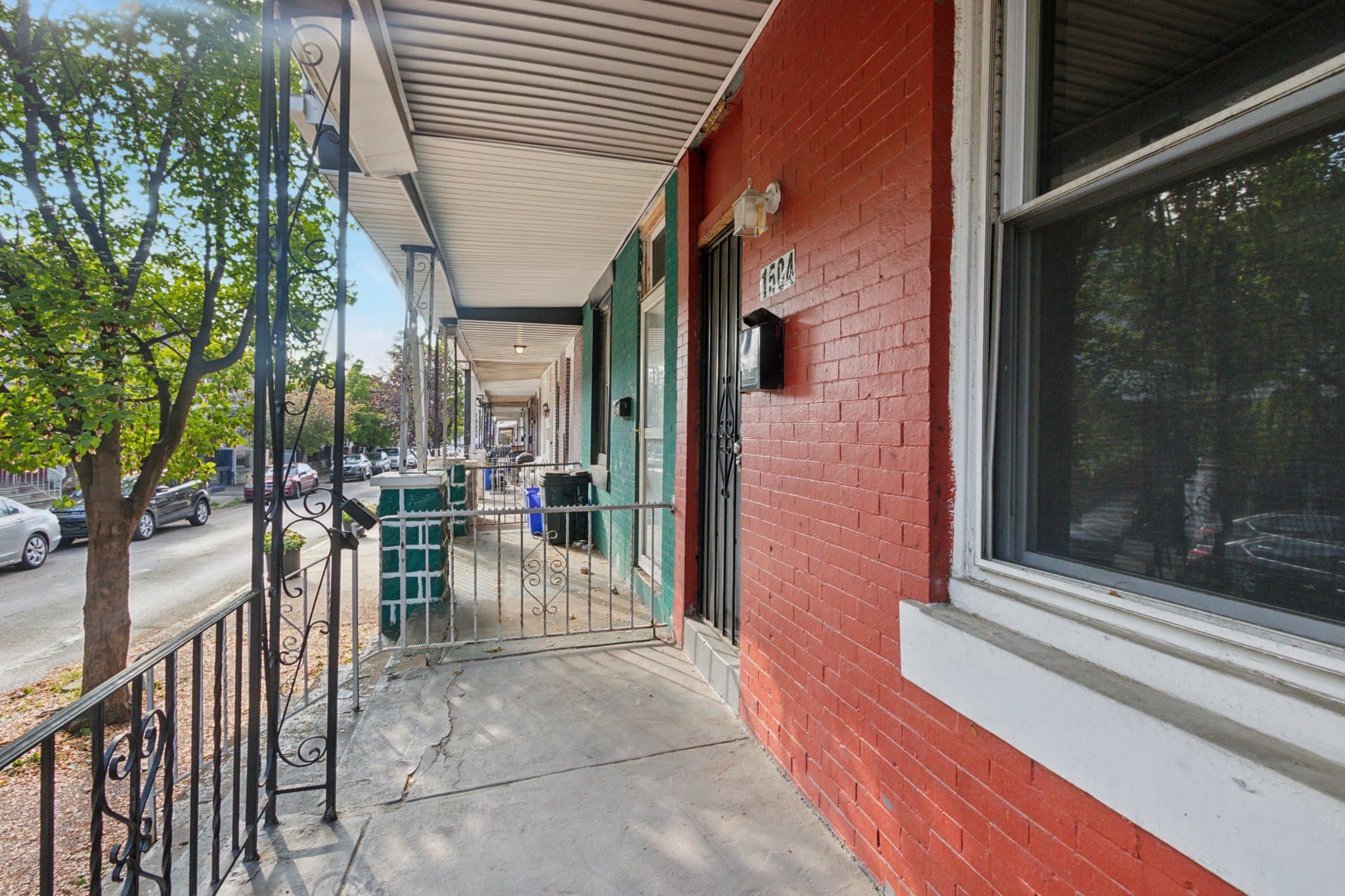 Philadelphia Townhome: 1504 S Lindenwood St