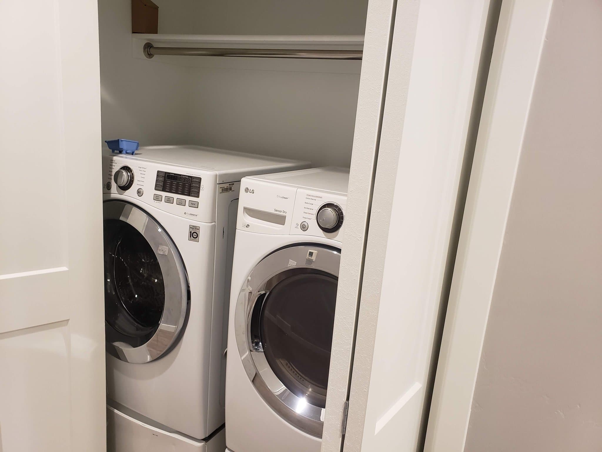 Lehi Apartment: 2647 W 900 N