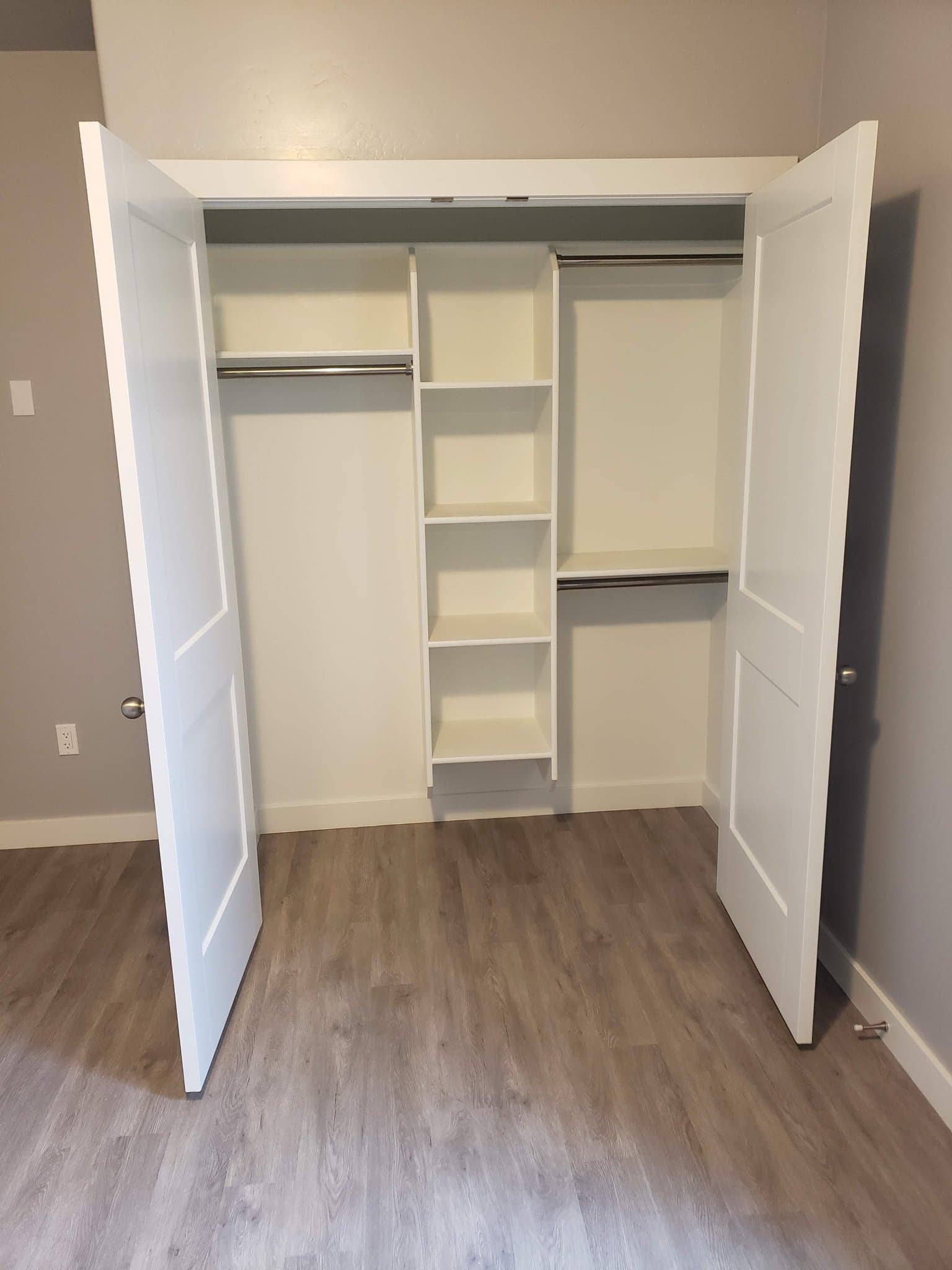 Lehi Apartment: 2647 W 900 N