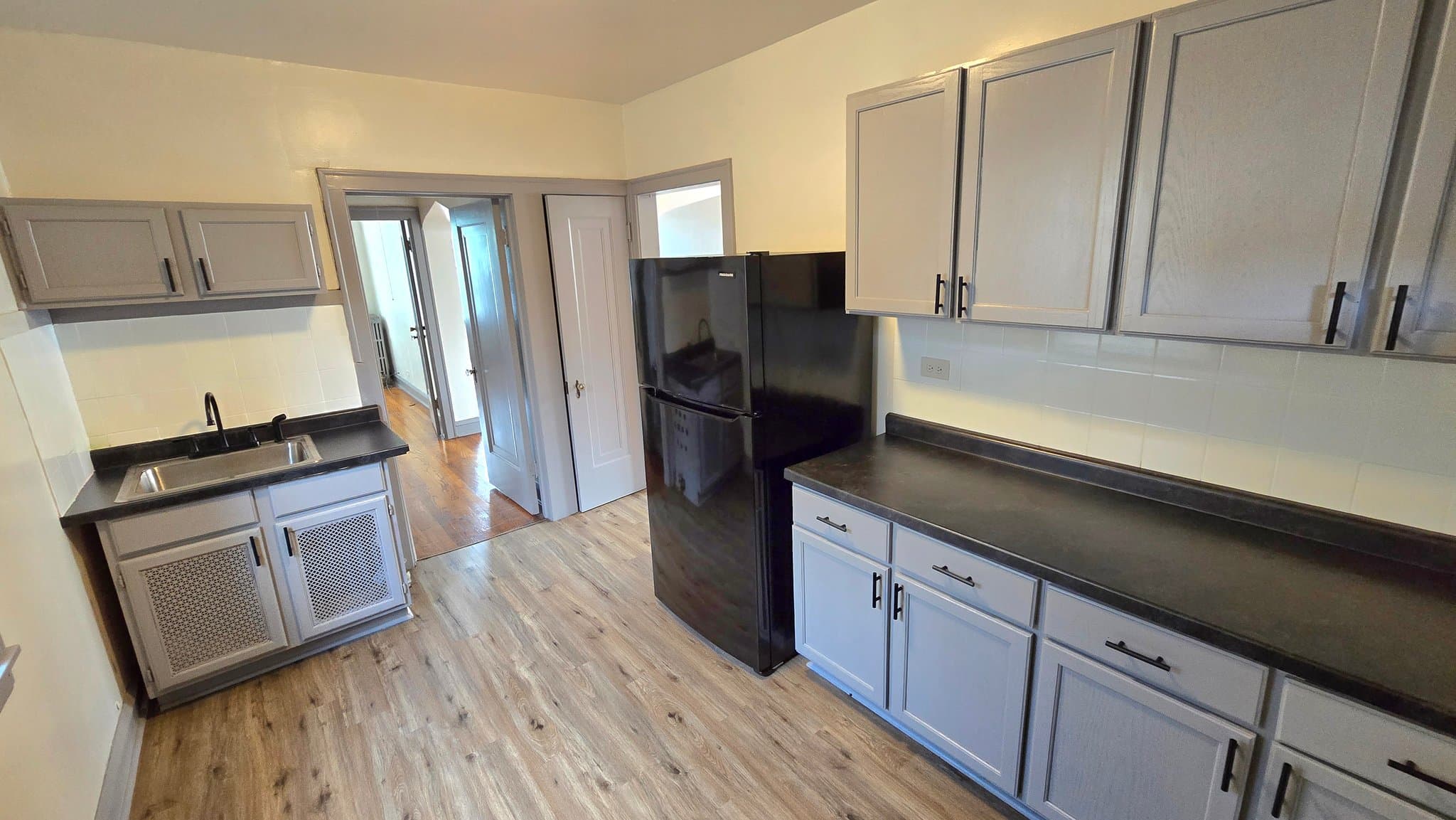 CHICAGO Apartment: 838 N MASSASOIT AVENUE