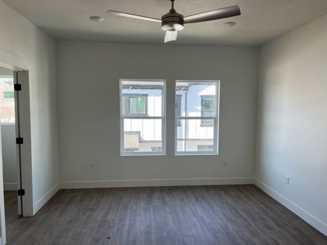 Ogden Townhome: 866 S 190 E