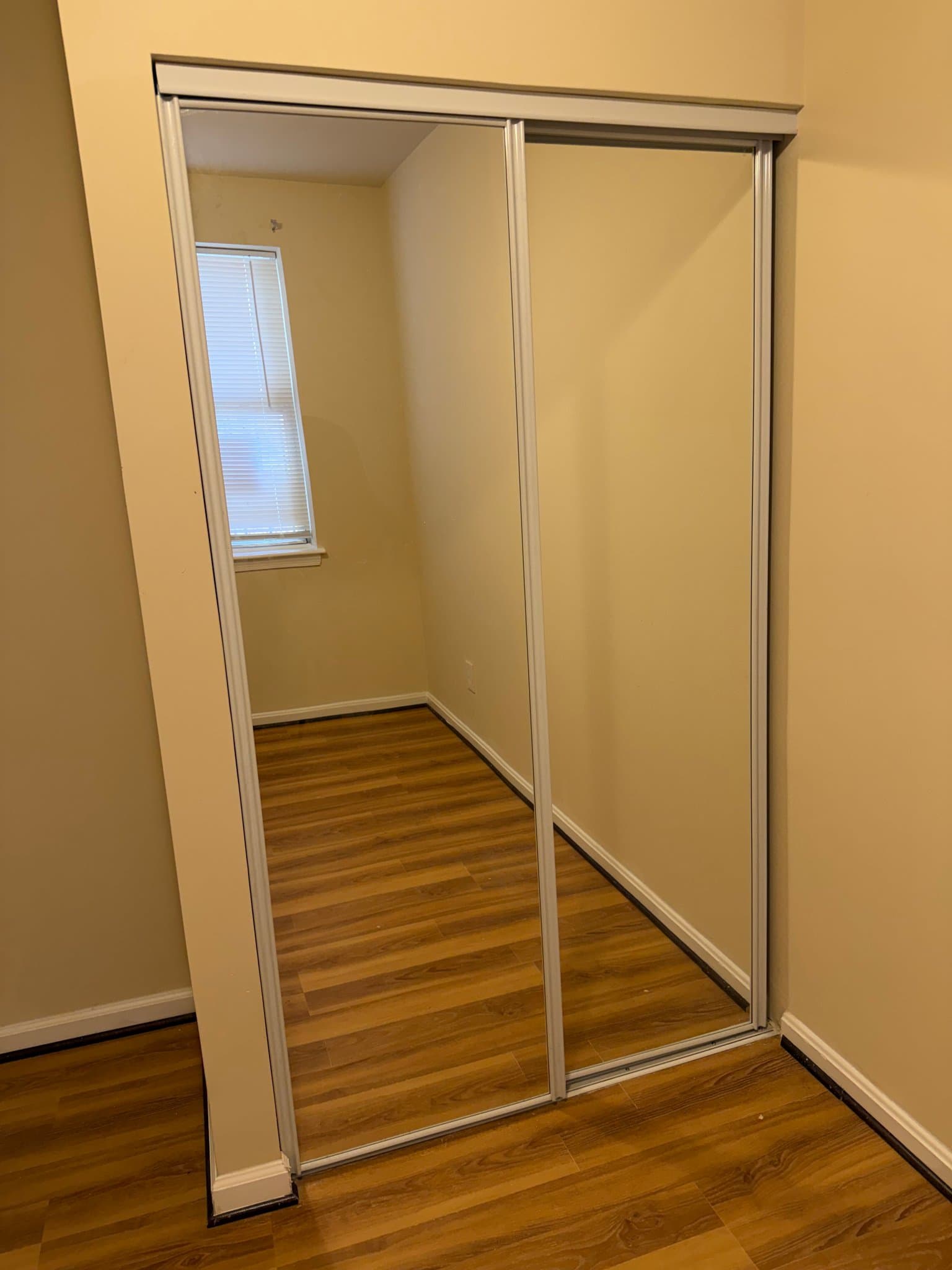 Baltimore Single Room: 2310 Jefferson St