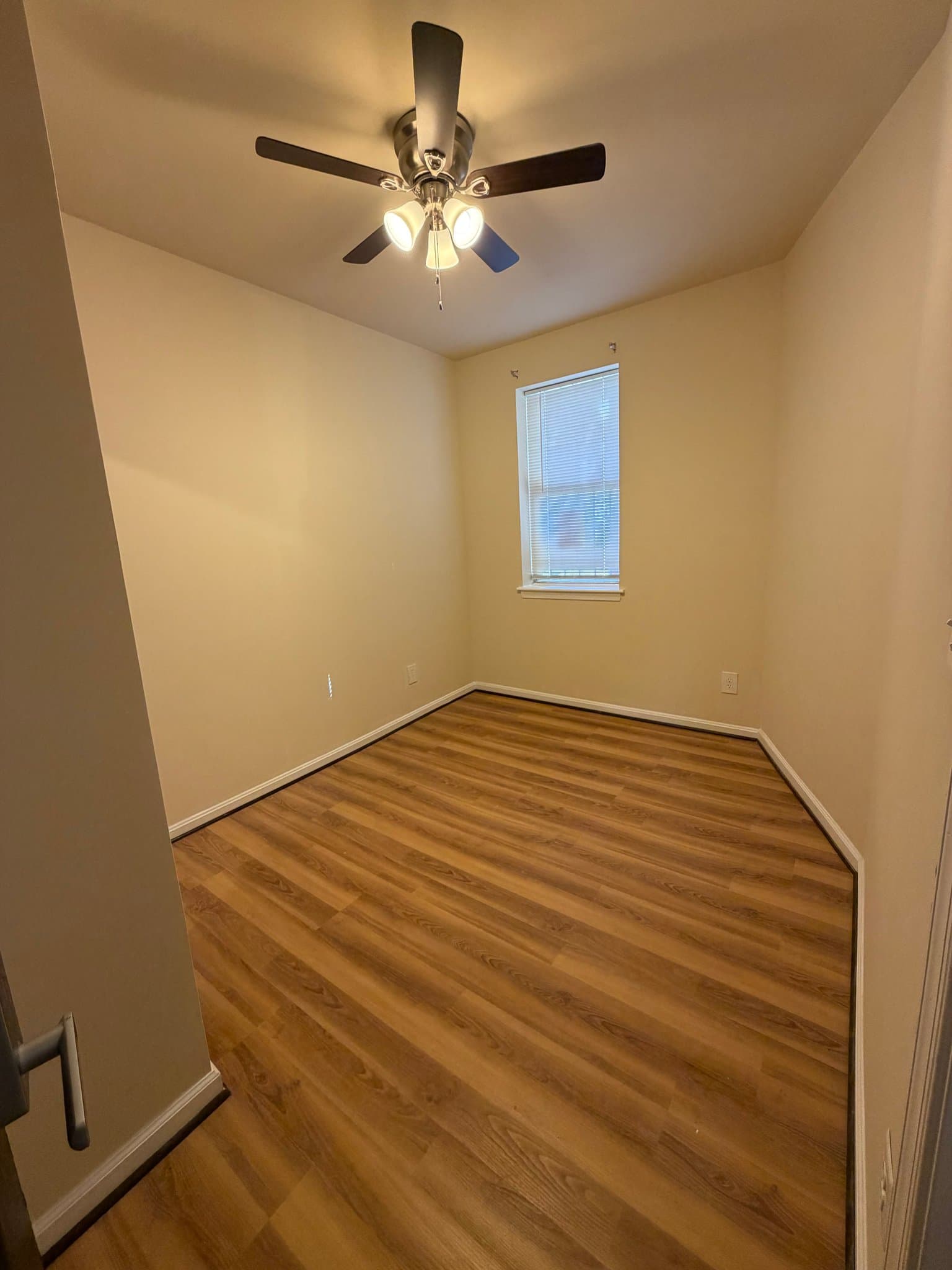Baltimore Single Room: 2310 Jefferson St