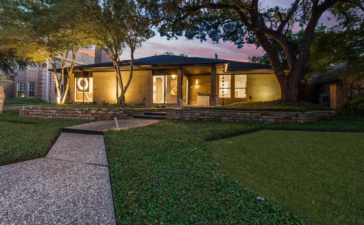 Dallas House: 6418 Covecreek Pl