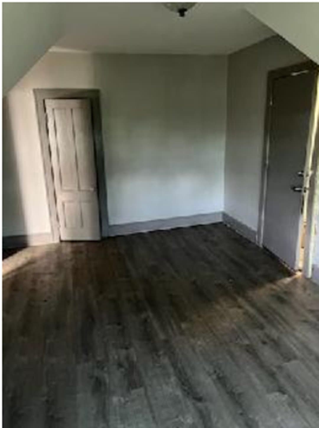 Waterbury Apartment: 161 Prospect Street