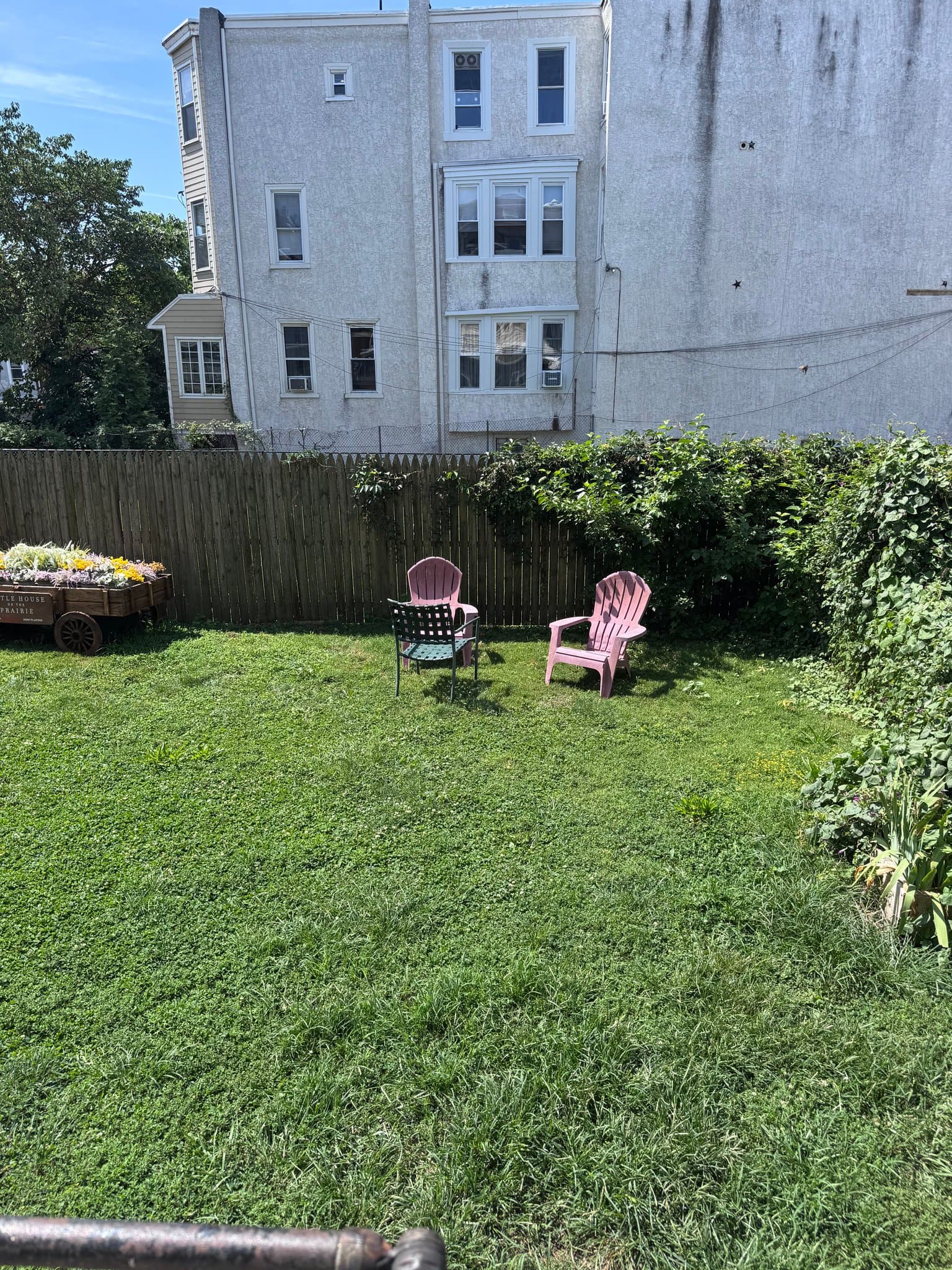 Philadelphia Apartment: 4320 Walnut Street