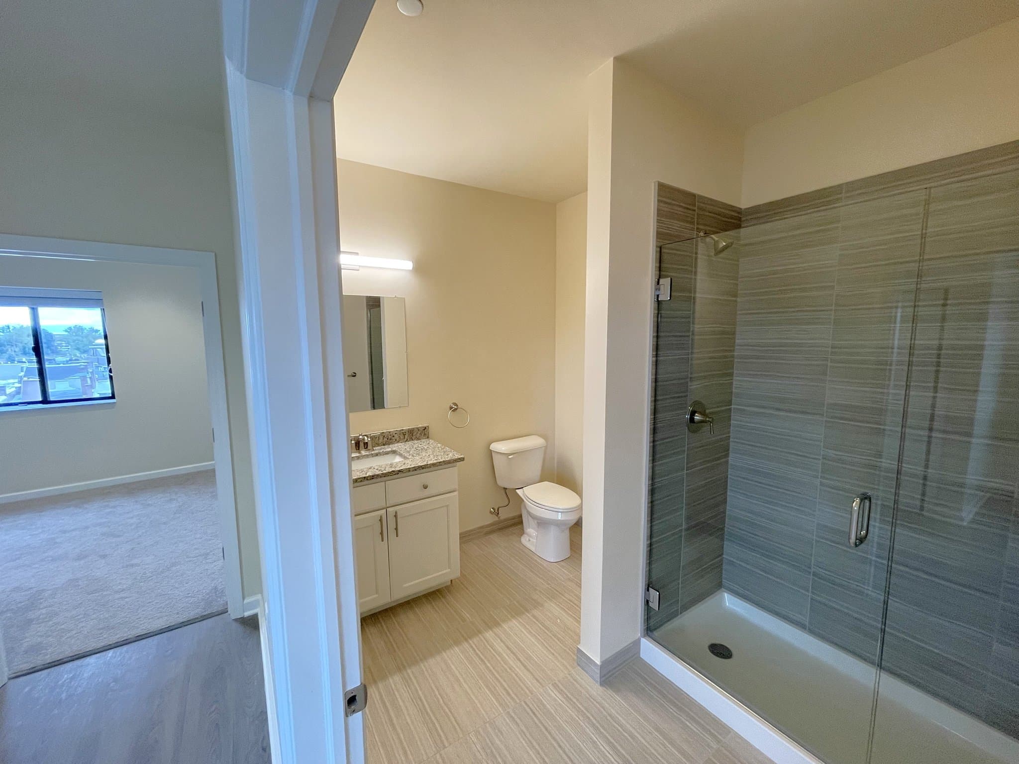 Schenectady Apartment: 192 Erie Blvd.