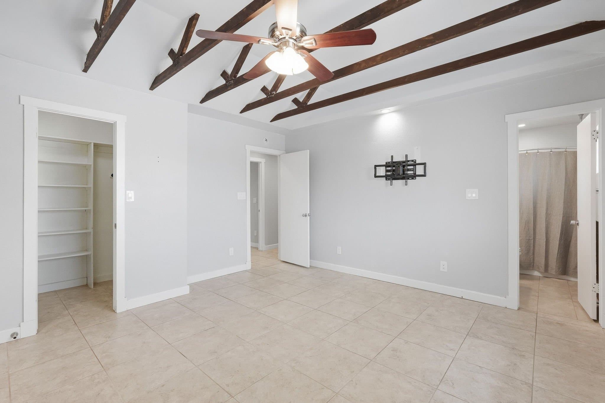 Tempe House: 2138 E Yale Dr
