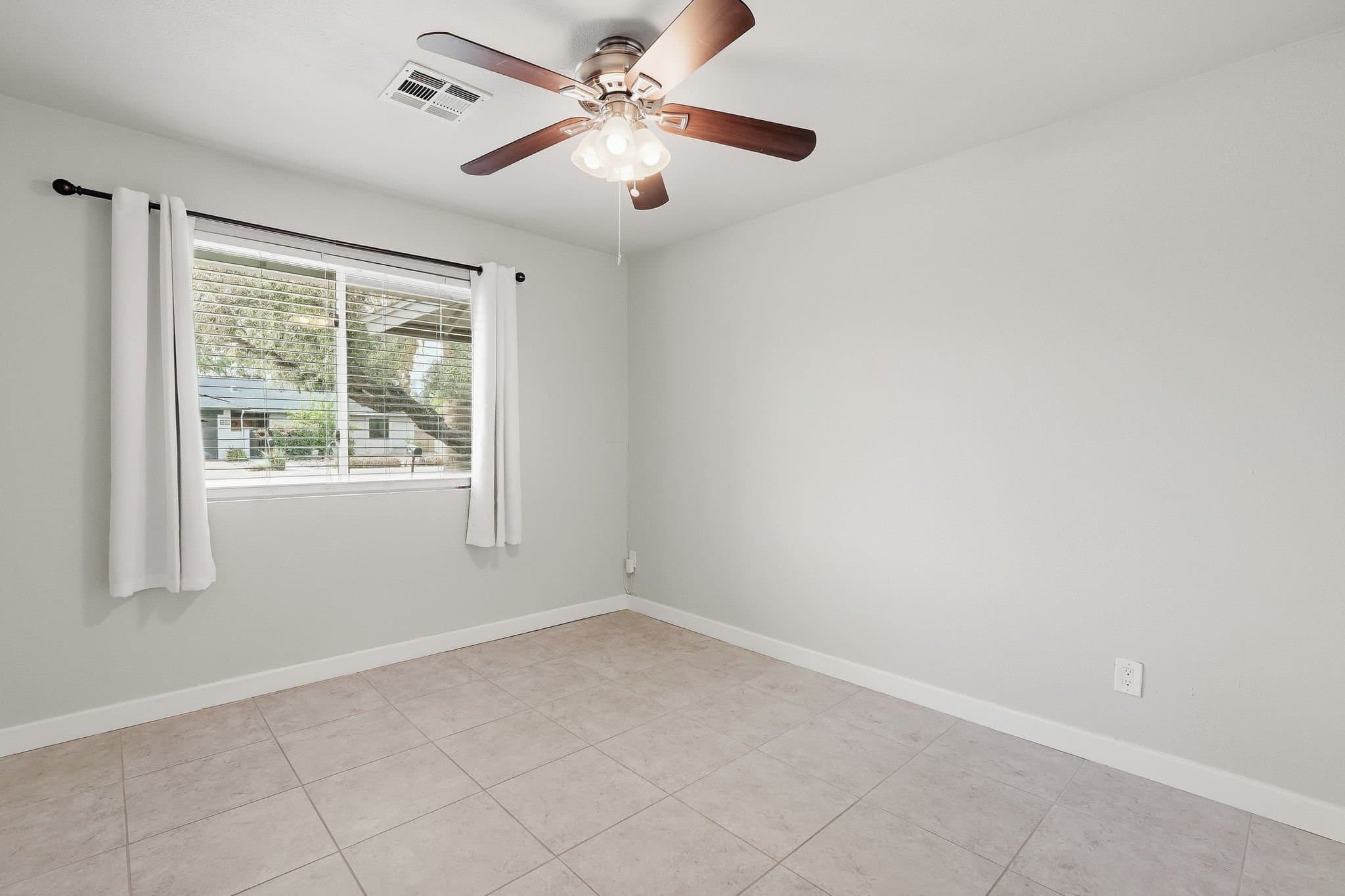 Tempe House: 2138 E Yale Dr