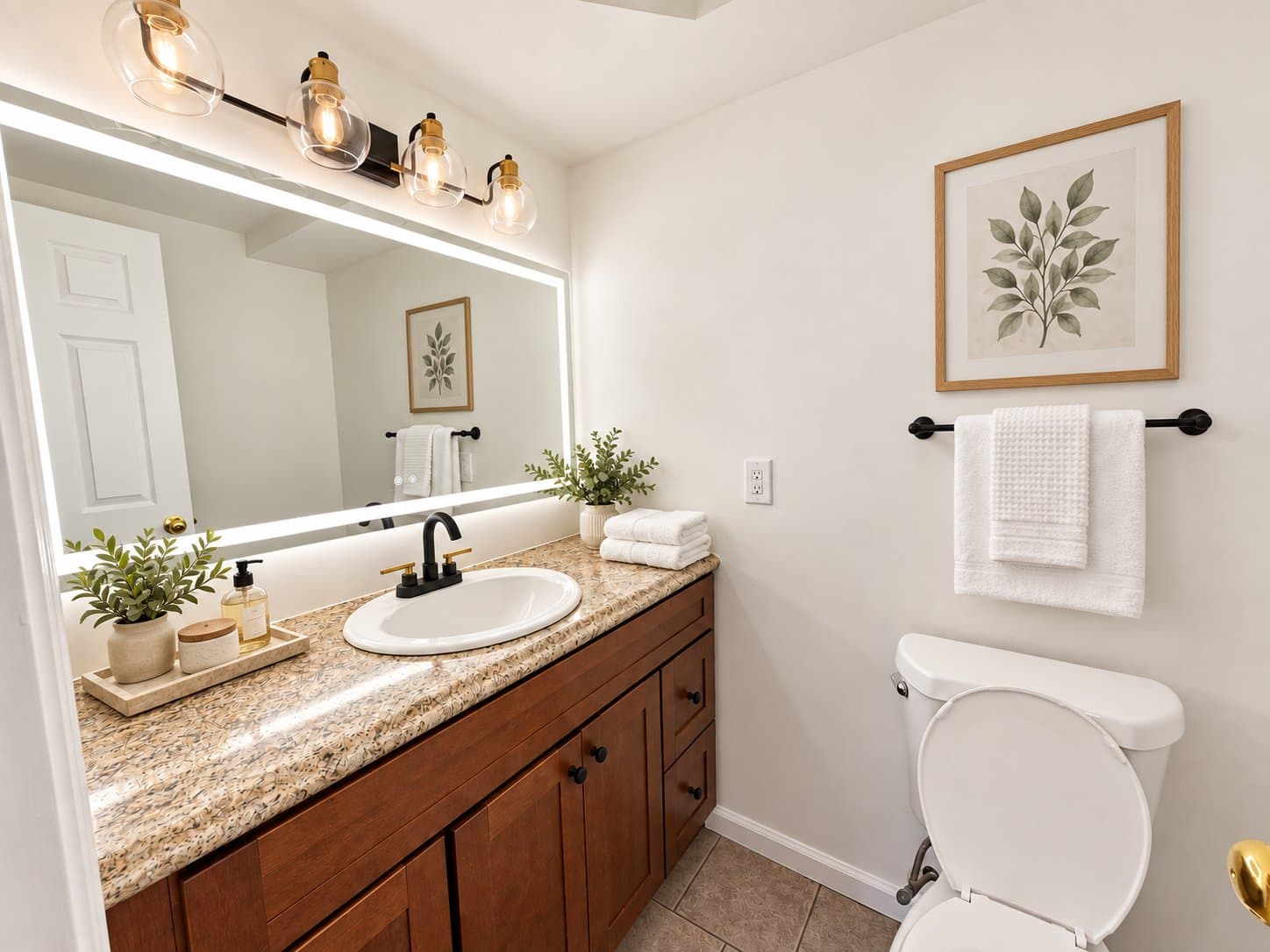 Albany Apartment: 87 Columbia St