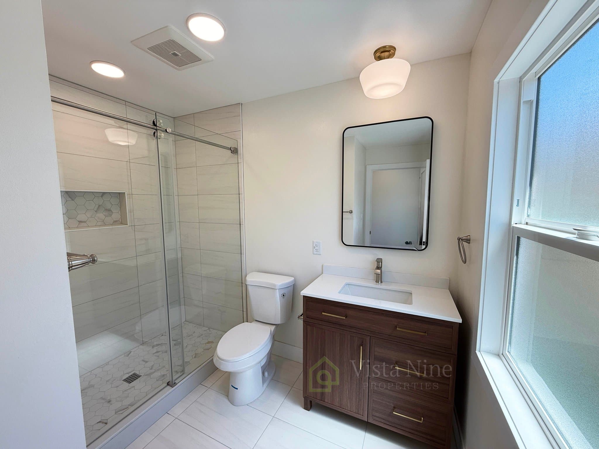 Escondido Condo: 909 S Spruce St