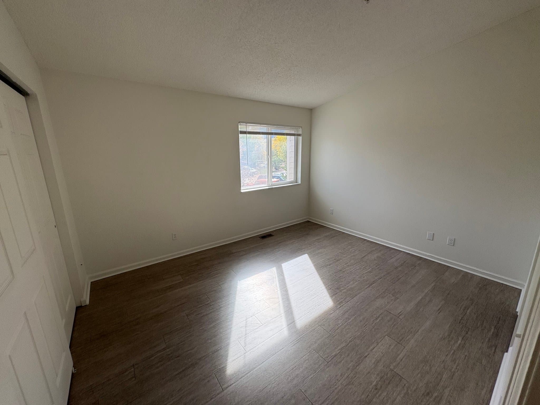 Boulder Townhome: 667 Walden Circle