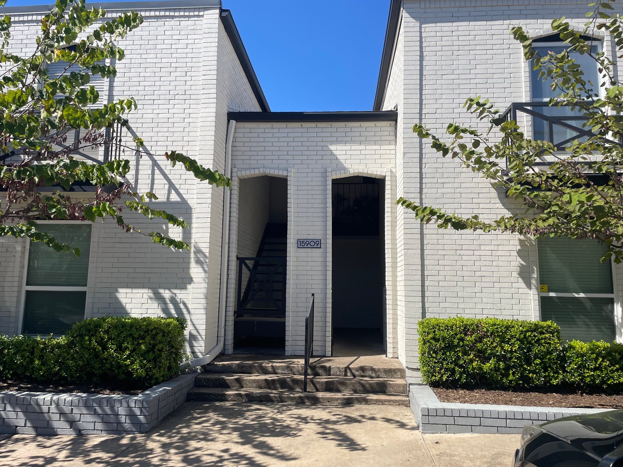 Dallas Condo: 15909 Stillwood Street