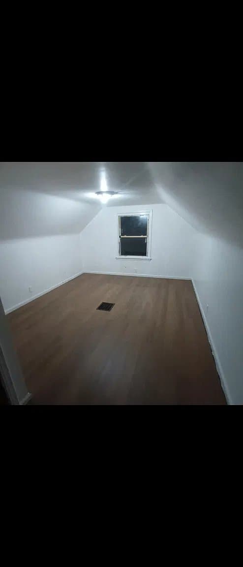 Detroit House: 16509 Tacoma