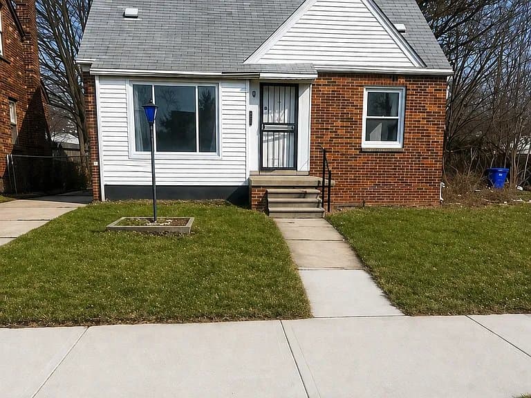 Detroit House: 16509 Tacoma