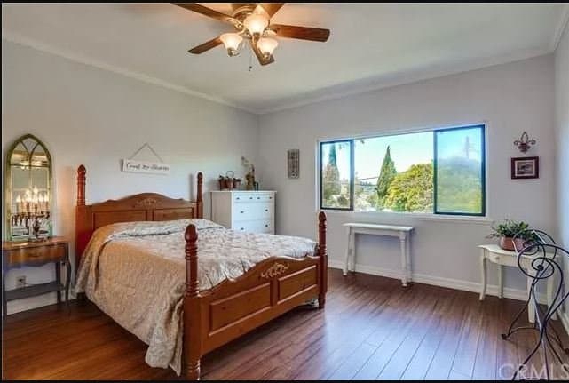 SAN PEDRO Condo: 1432 W. 16th Street