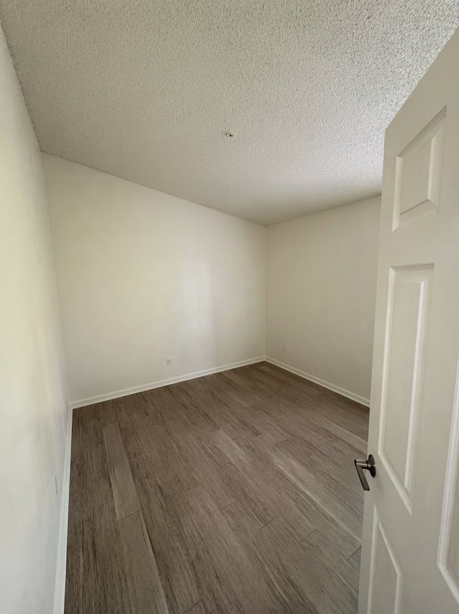Boulder Condo: 627 Walden Circle