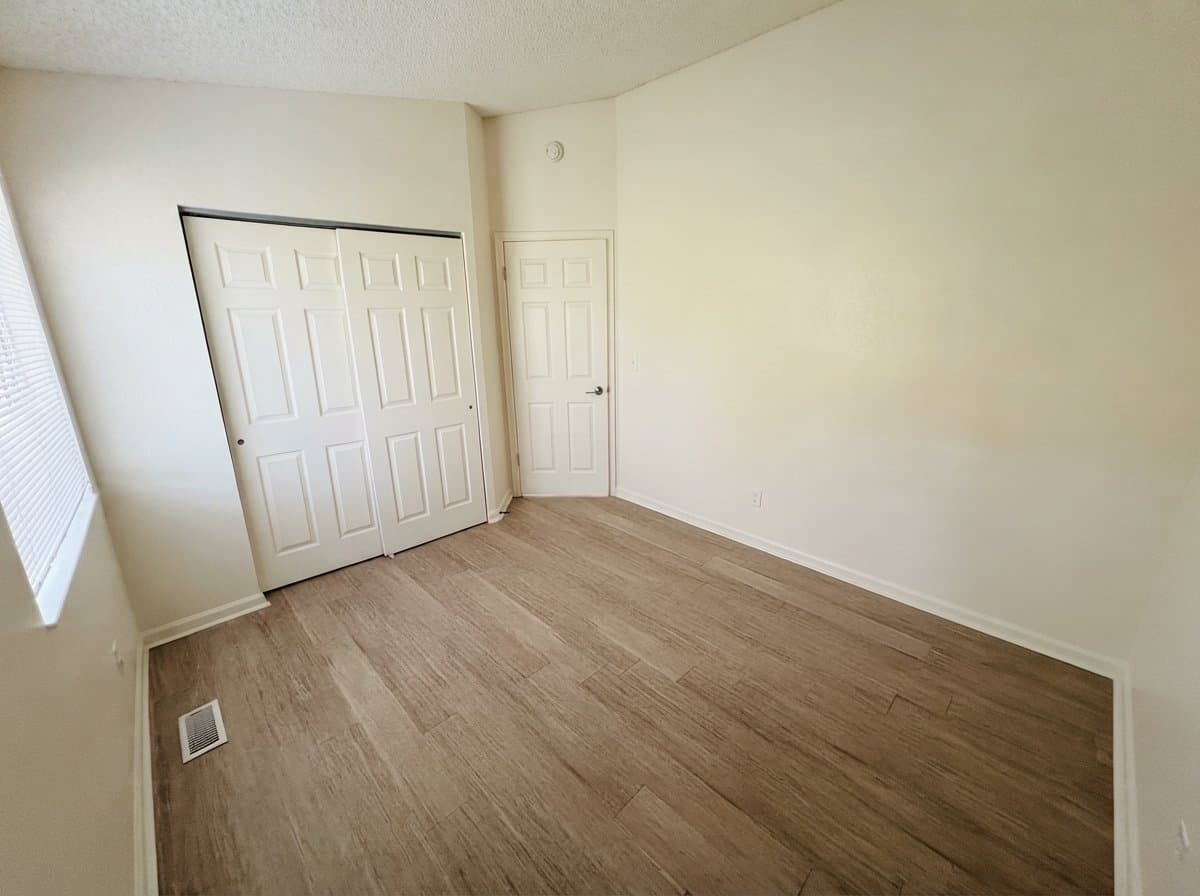 Boulder Condo: 627 Walden Circle